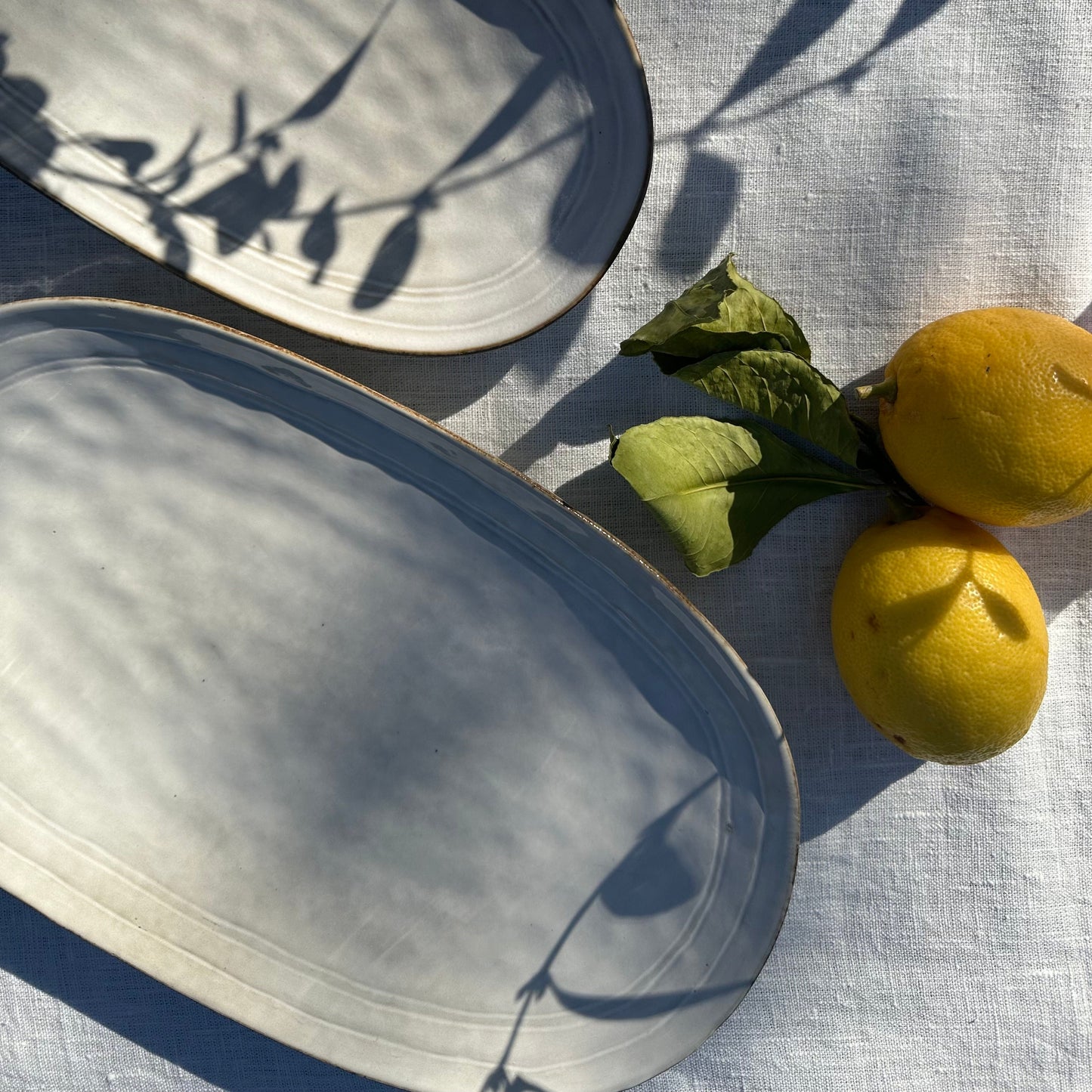 Large sharing platter